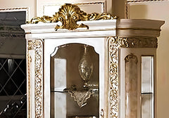 Luxury Design Exquisite Carving Vitrine