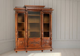 Luxury Antique wooden Handcrafted Vitrine