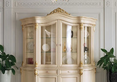 close view of royal vitrine