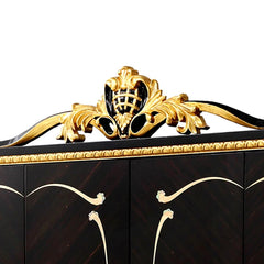 Luxury European Style Minimalist Wardrobe