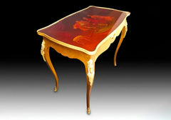 Luxury Italian Carving Center Table