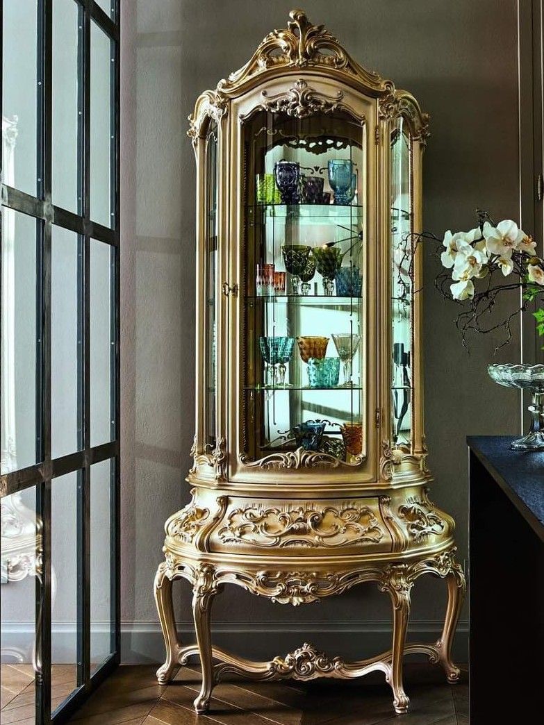 Luxury European Style Best Carving Teak Wood Vitrine
