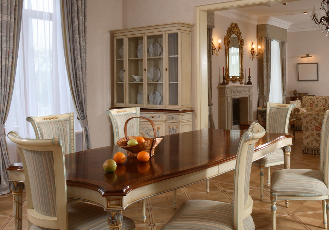 Elegant Classic Wooden Handcrafted Dining Table Set