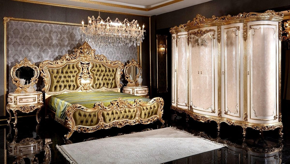 Luxury And Exquisite Glossy Carving Wardrobe