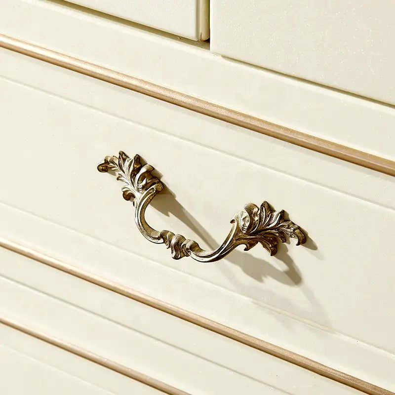 Luxury European Style Hand Carving Armoire