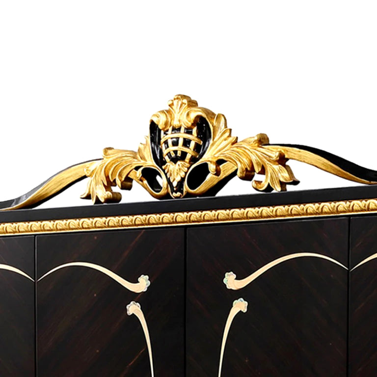 Luxury European Style Minimalist Wardrobe