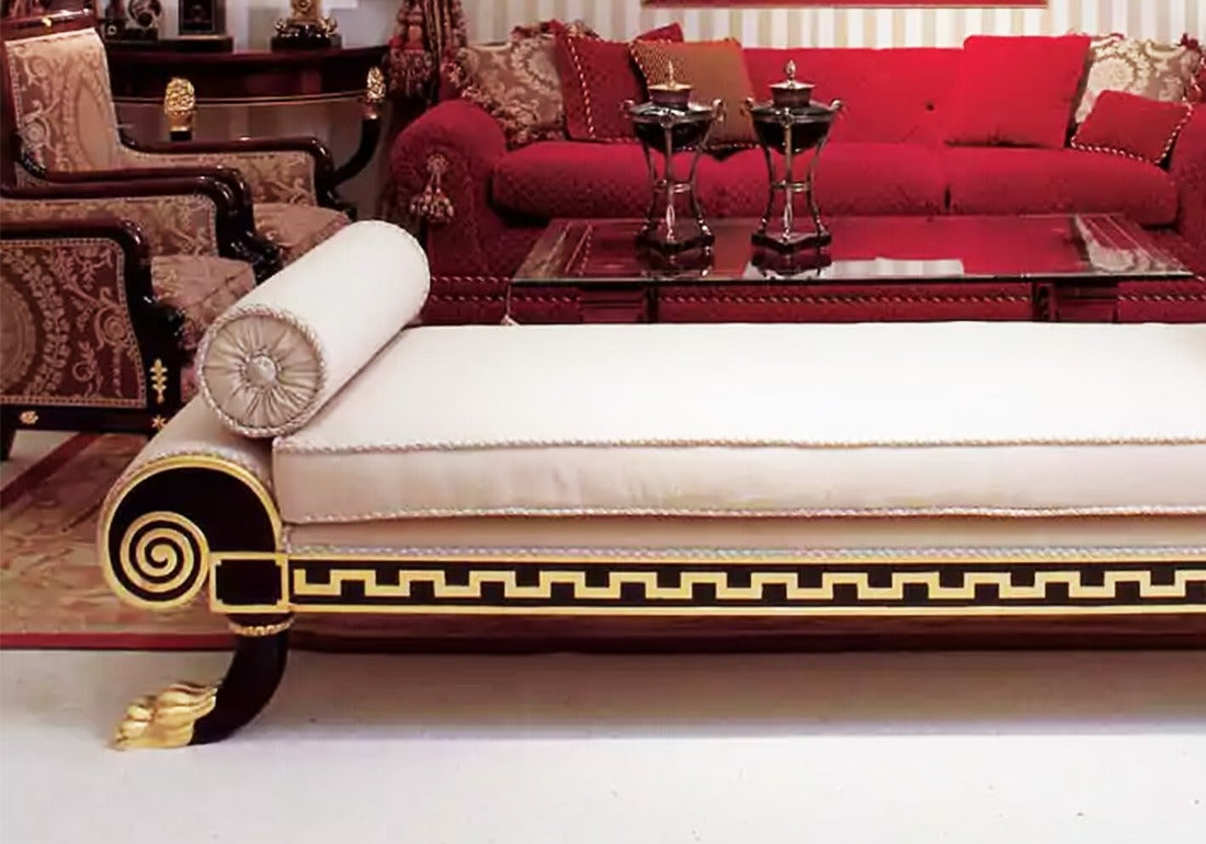 Classical Look Handmade Upholstered Chaise Lounge